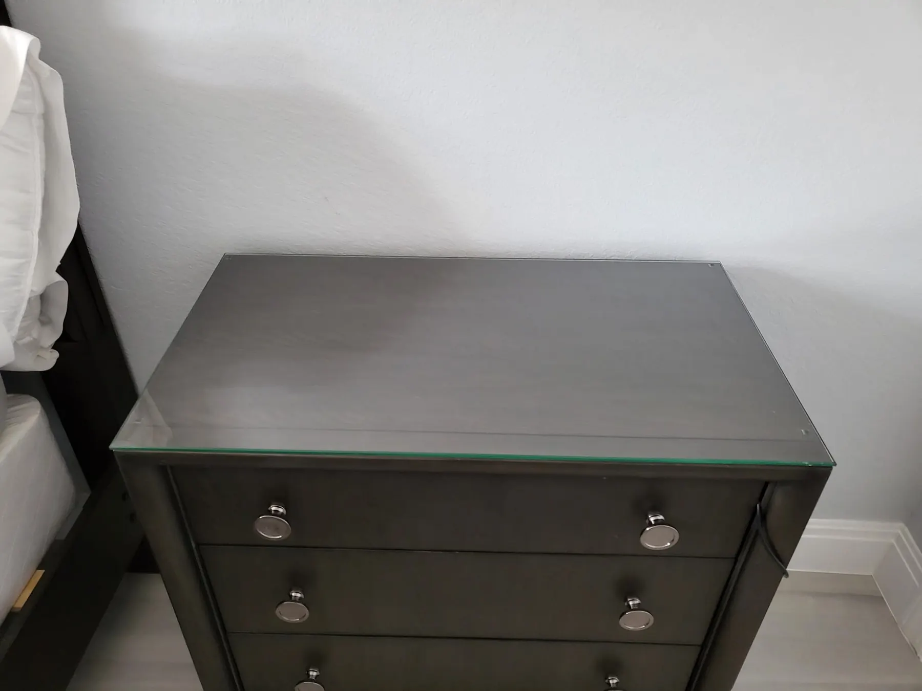 after shelves, cabinets, and tabletop glass in Southwest Florida